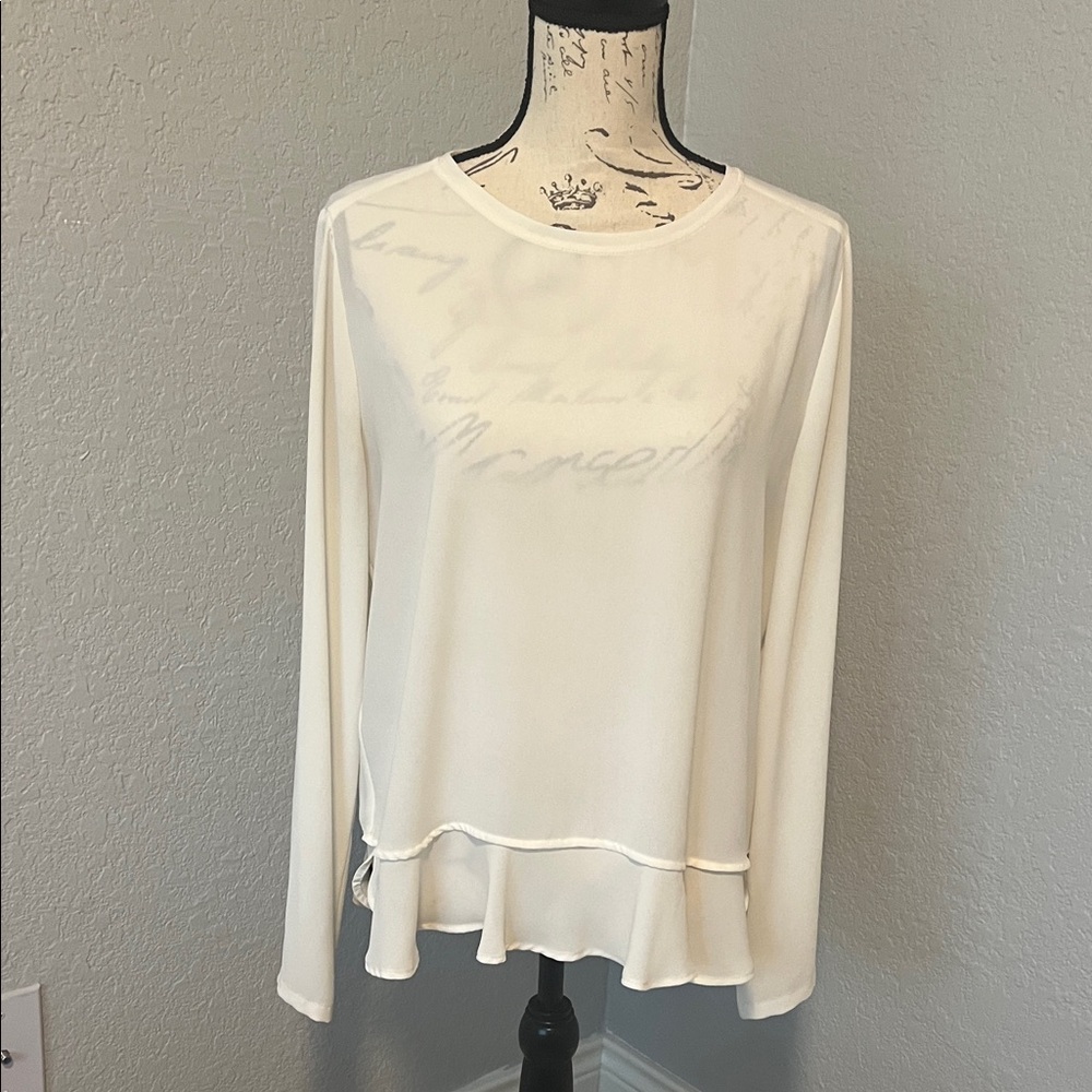 Loft Fashion Ivory Long-Sleeve Ruffle Hem Blouse